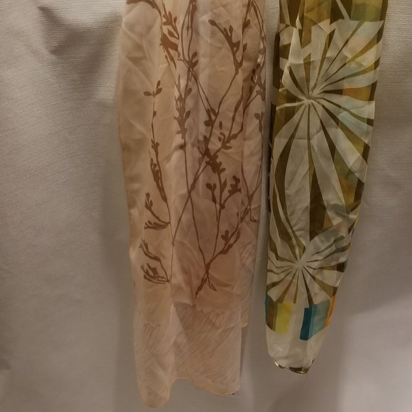 2 earth-tone polyester scarves- a Symphony and an Isabella - Picture 2 of 13